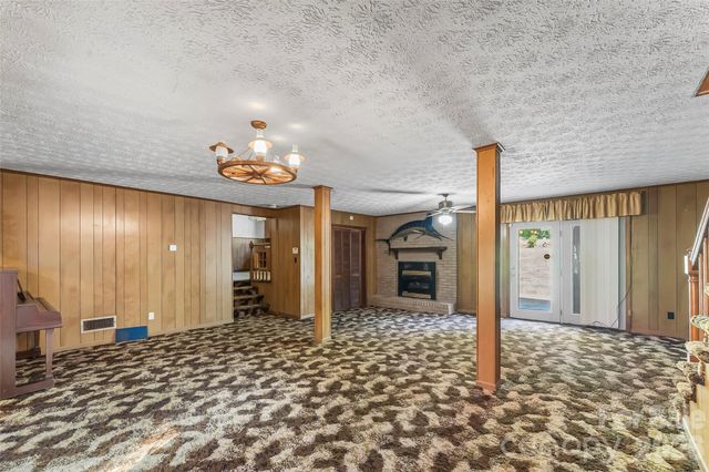 5350 Jay Road, Morganton, NC 28655