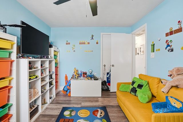 46 Brookfield Cir, Framingham, MA 01701