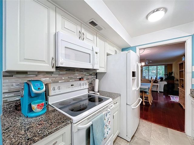 1012 PEARCE DRIVE 211, Clearwater, FL 33764