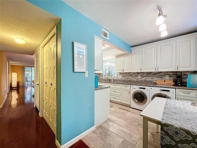 1012 PEARCE DRIVE 211, Clearwater, FL 33764
