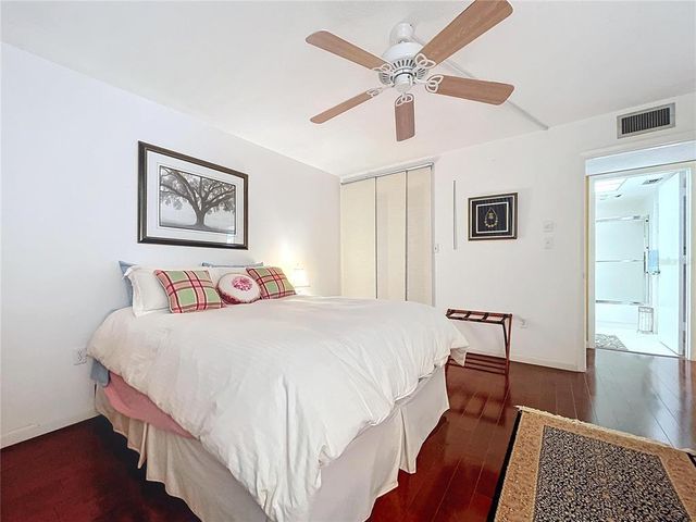 1012 PEARCE DRIVE 211, Clearwater, FL 33764
