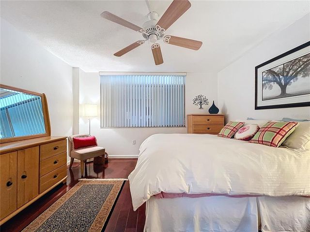 1012 PEARCE DRIVE 211, Clearwater, FL 33764