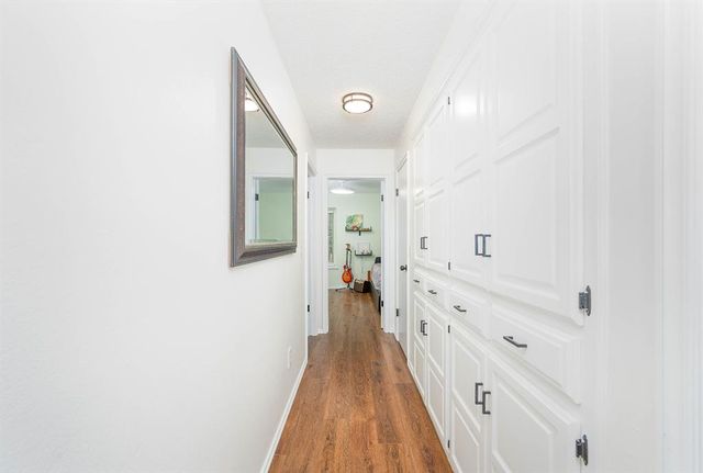 809 Sandhurst Drive, Edmond, OK 73034
