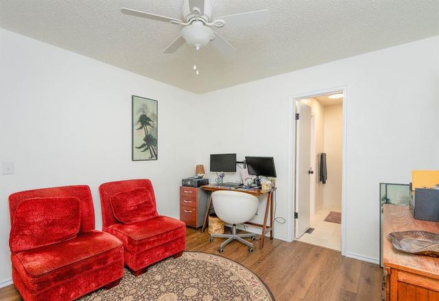 809 Sandhurst Drive, Edmond, OK 73034