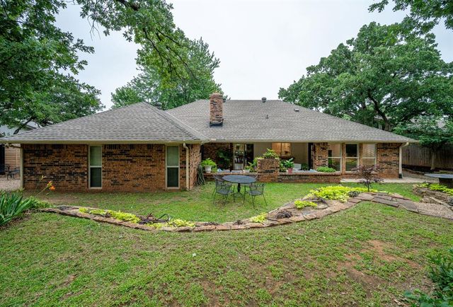 809 Sandhurst Drive, Edmond, OK 73034