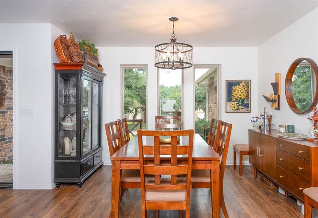 809 Sandhurst Drive, Edmond, OK 73034