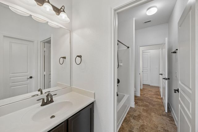 24622 Emerald Pool Falls Drive, Tomball, TX 77375