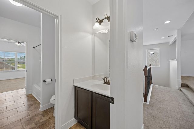 24622 Emerald Pool Falls Drive, Tomball, TX 77375