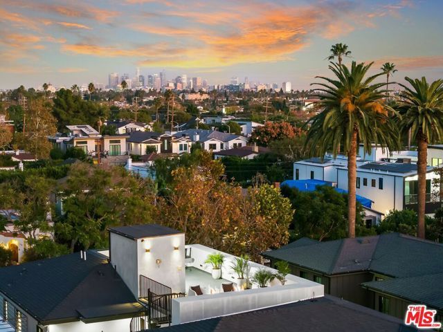 833 N Spaulding Avenue, Los Angeles, CA 90046