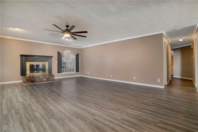 107 Ozark Street, Prairie Grove, AR 72753