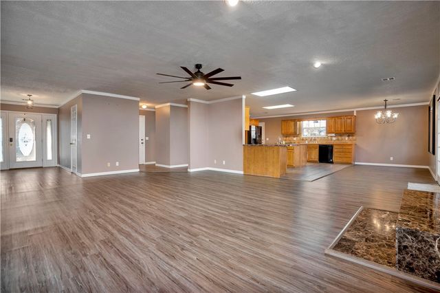 107 Ozark Street, Prairie Grove, AR 72753