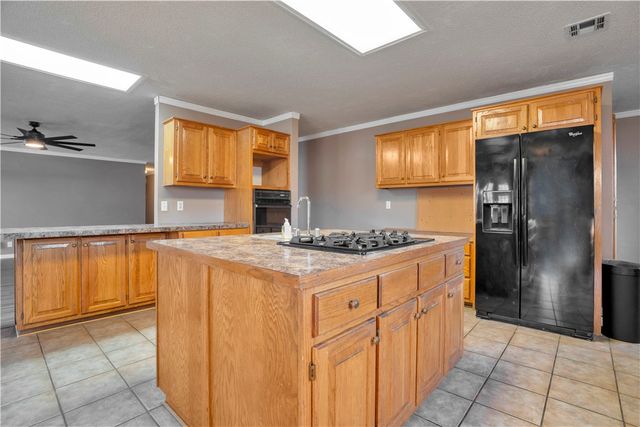 107 Ozark Street, Prairie Grove, AR 72753