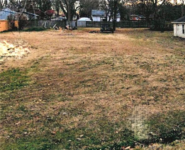 107 Ozark Street, Prairie Grove, AR 72753