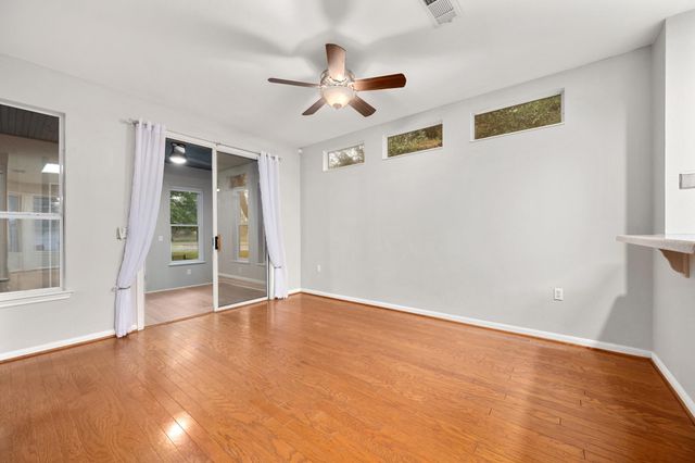 106 Elderberry ST, Georgetown, TX 78633