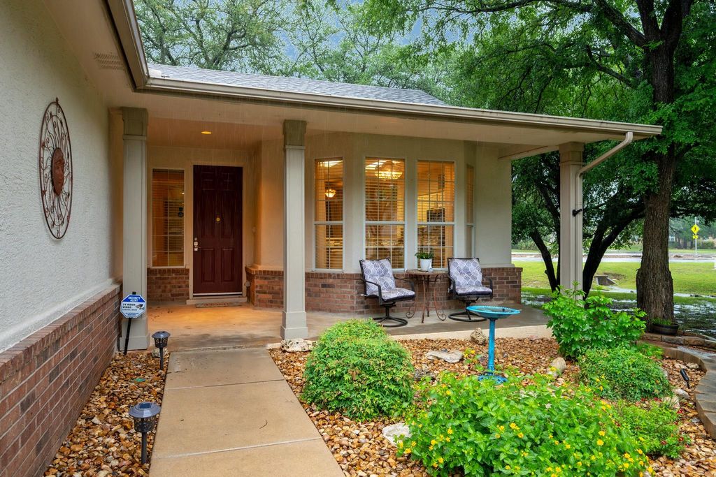 106 Elderberry ST, Georgetown, TX 78633