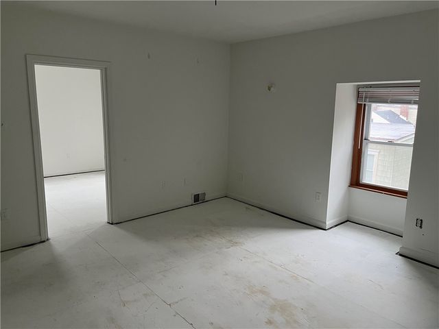 1700 Haug St, Spring Garden, PA 15212
