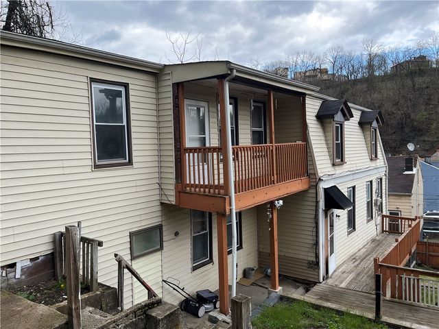 1700 Haug St, Spring Garden, PA 15212