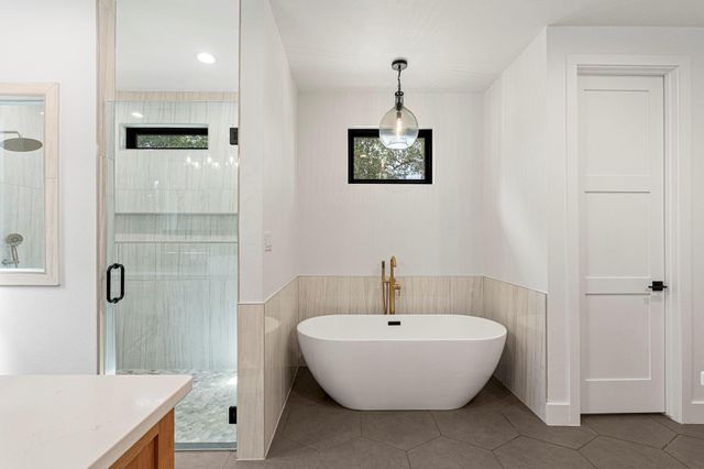 32831 RR 12, Dripping Springs, TX 78620