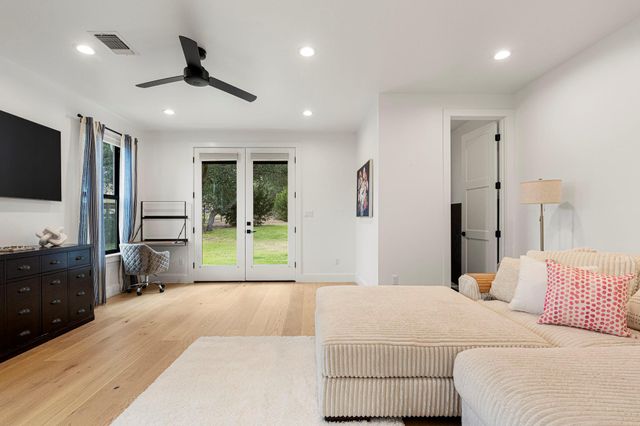 32831 RR 12, Dripping Springs, TX 78620