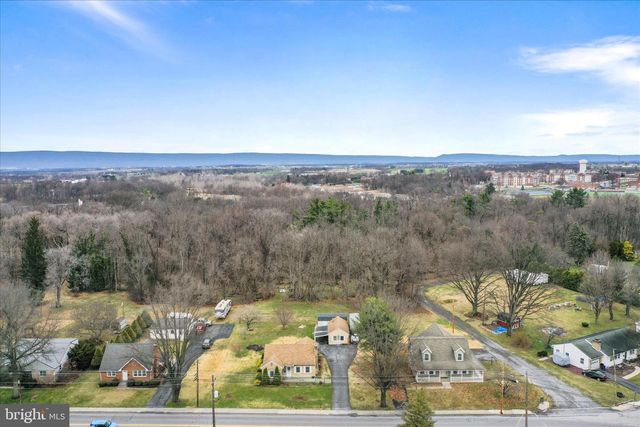 301 ROXBURY ROAD, Shippensburg, PA 17257