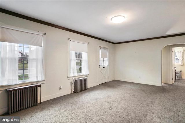 301 ROXBURY ROAD, Shippensburg, PA 17257