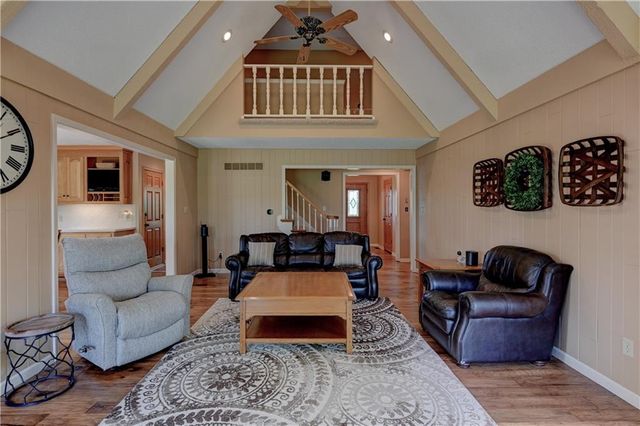 33011 E R D Mize Road, Grain Valley, MO 64029