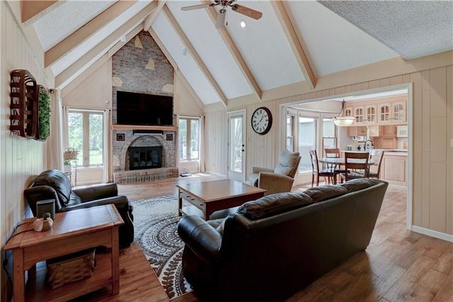 33011 E R D Mize Road, Grain Valley, MO 64029