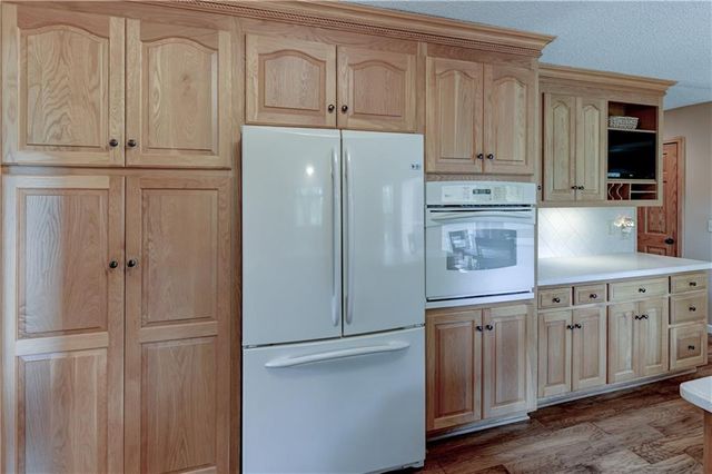 33011 E R D Mize Road, Grain Valley, MO 64029