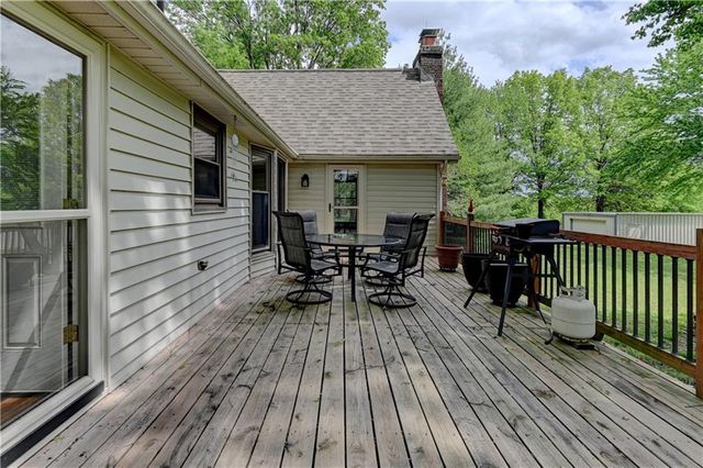 33011 E R D Mize Road, Grain Valley, MO 64029