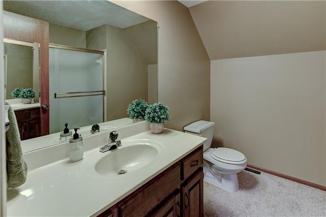 33011 E R D Mize Road, Grain Valley, MO 64029