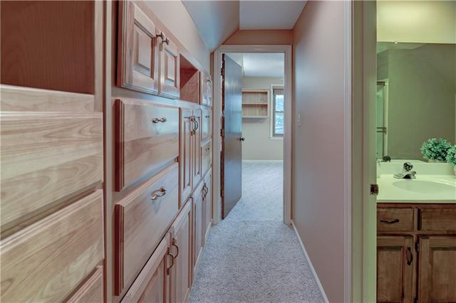 33011 E R D Mize Road, Grain Valley, MO 64029
