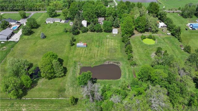 33011 E R D Mize Road, Grain Valley, MO 64029