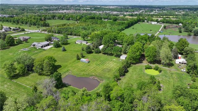 33011 E R D Mize Road, Grain Valley, MO 64029