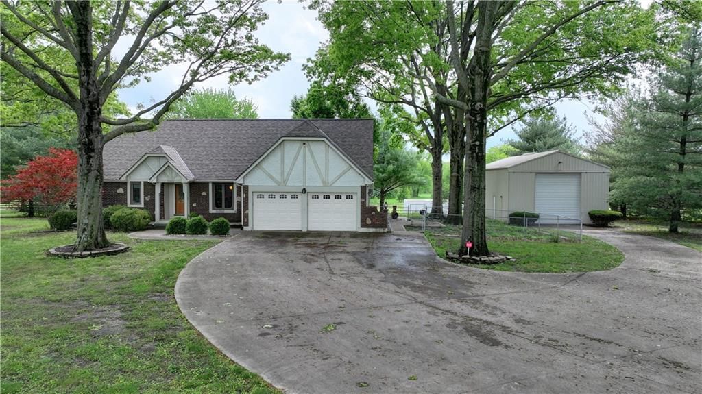 33011 E R D Mize Road, Grain Valley, MO 64029