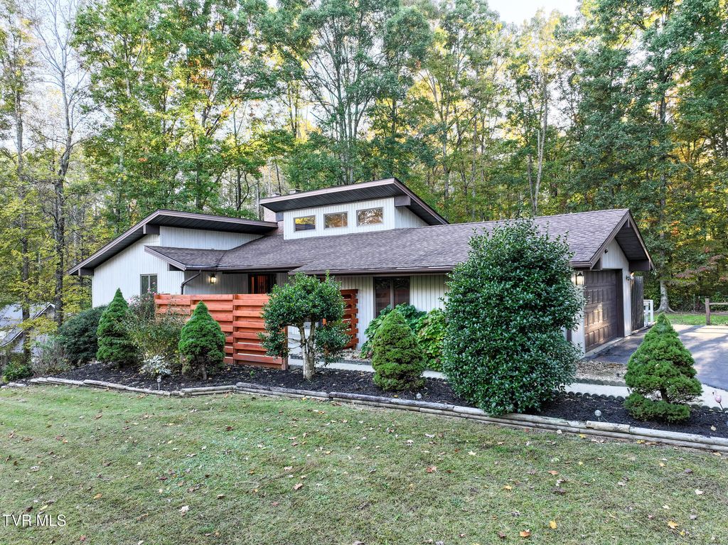 35 Alpine Cove, Greeneville, TN 37743