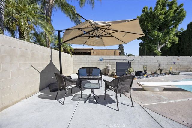 6621 Vancouver Drive, Bakersfield, CA 93309