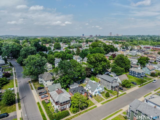 34 Selldan Street, West Hartford, CT 06110