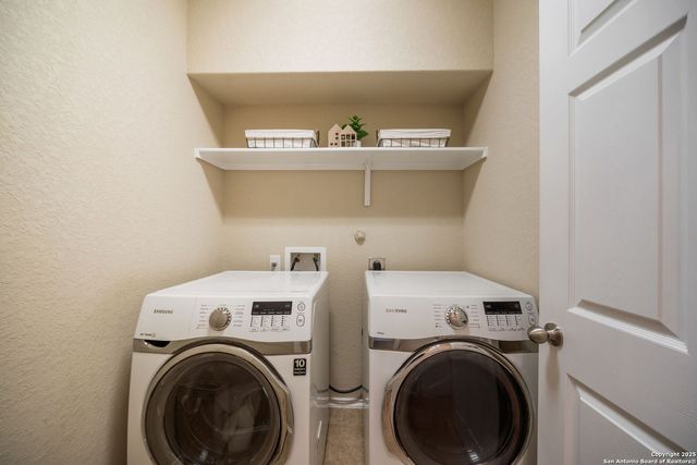 133 Finch Knoll, San Antonio, TX 78253