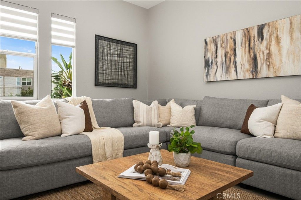 Image 13 of property listing at 955 E Mason 80, Anaheim, CA 92805