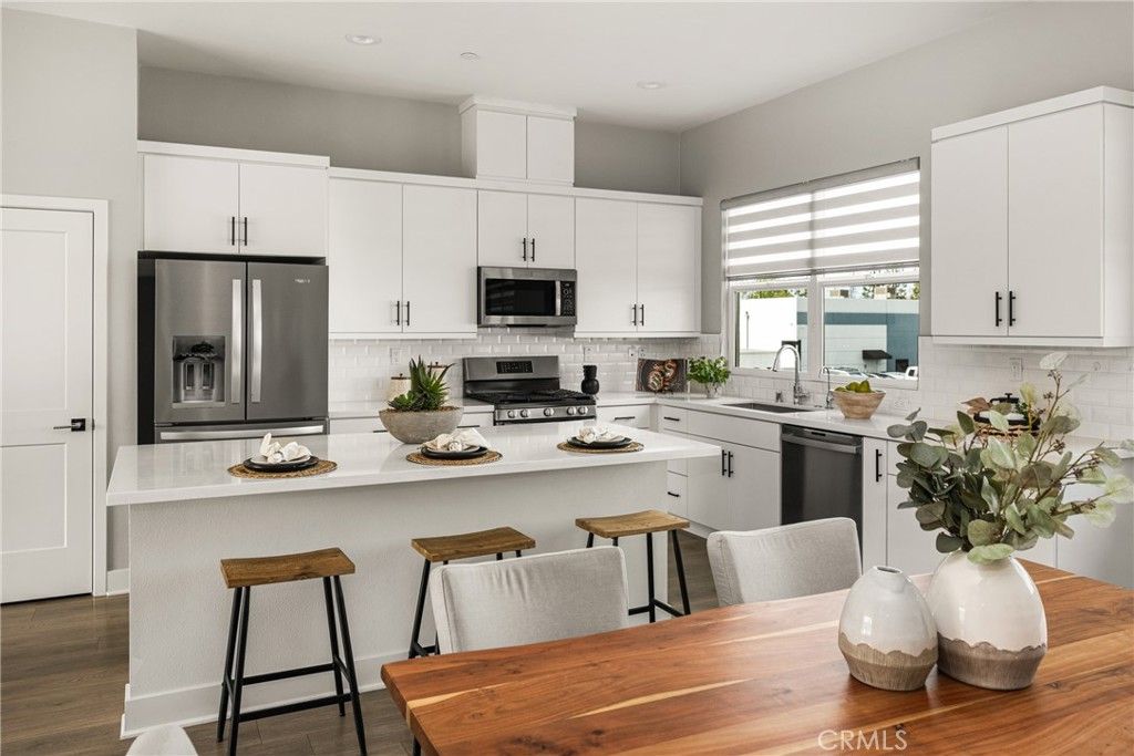 Image 18 of property listing at 955 E Mason 80, Anaheim, CA 92805