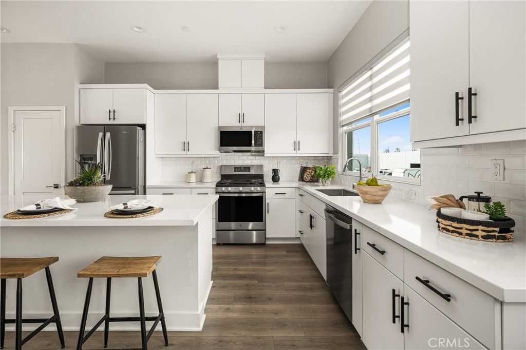 Image 20 of property listing at 955 E Mason 80, Anaheim, CA 92805