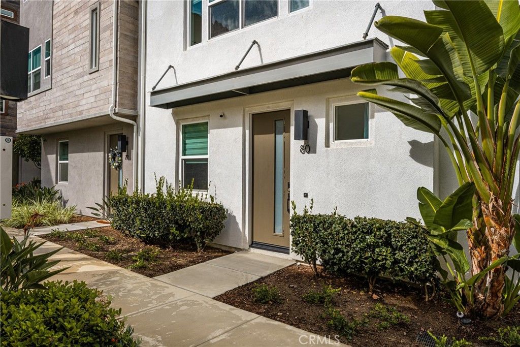 Image 3 of property listing at 955 E Mason 80, Anaheim, CA 92805