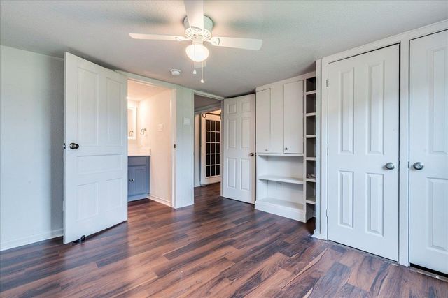 112 Gazley A & B ST, Smithville, TX 78957