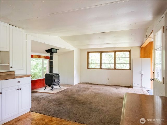 9712 Channel Drive NW, Olympia, WA 98502