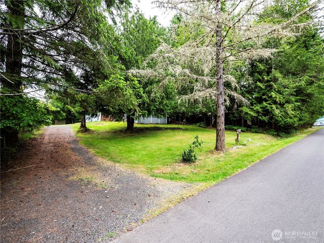 9712 Channel Drive NW, Olympia, WA 98502