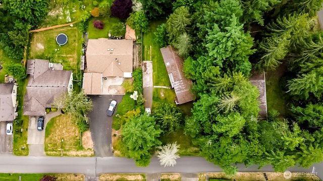 9712 Channel Drive NW, Olympia, WA 98502