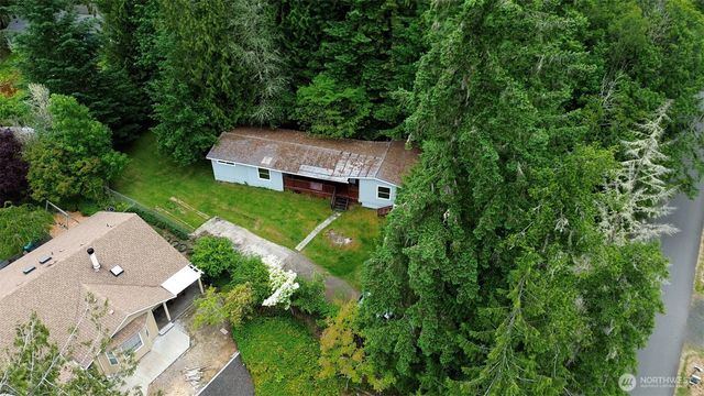 9712 Channel Drive NW, Olympia, WA 98502