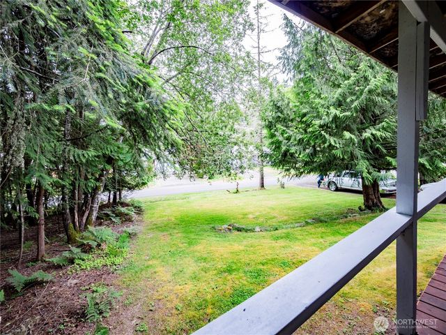 9712 Channel Drive NW, Olympia, WA 98502