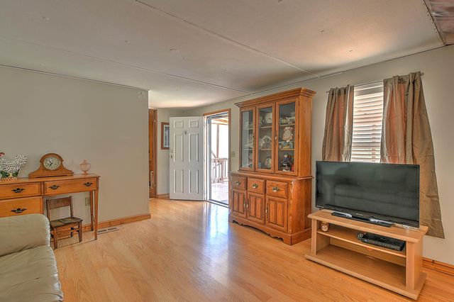 2428 Possum Creek Road, Gate City, VA 24251