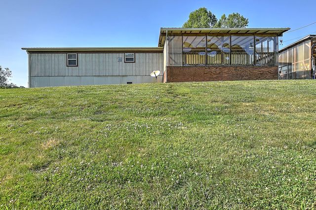 2428 Possum Creek Road, Gate City, VA 24251